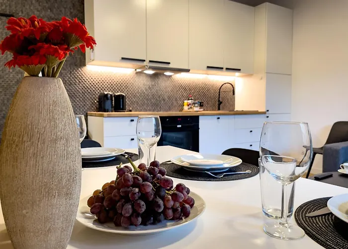 Urban Apartments Premium No 3, Free Private Parking, Self Check-In