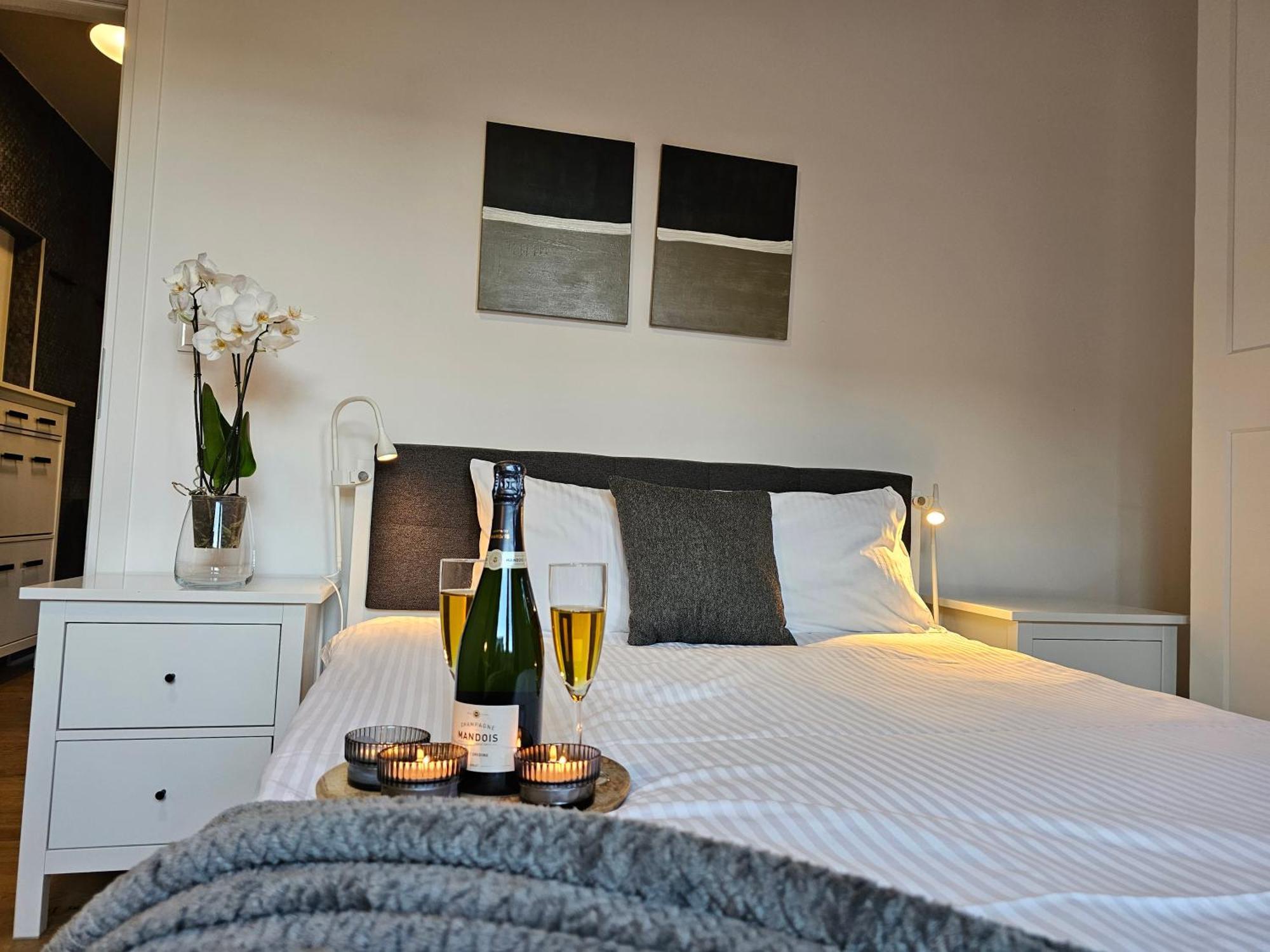 Apartment Urban Premium No 3, Free Private Parking, Self Check-in *